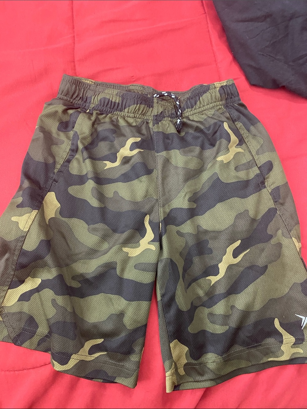 Old Navy Boys Green Camo Athletic Shorts